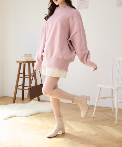 Ada.（エイダ）の「【ふんわりシルエットがかわいい】オーバーサイズ　チュニックニット（ニット/セーター・レディース・ライトブルー/アイボリー/ピンク/チャコール・FREE）」の12枚目の写真