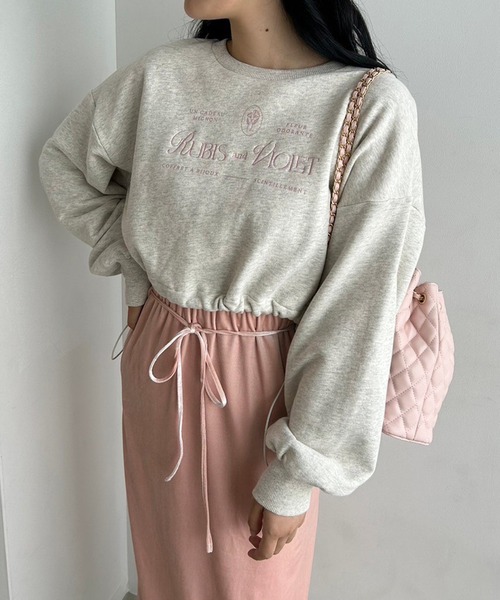 one after another NICE CLAUP（ワンアフターアナザーナイスクラップ）の「裾ドロスト/アソートショートスウェット（スウェット・レディース・ライトピンク/オフホワイト/オートミール・FREE）」の10枚目の写真