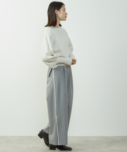 SOFFITTO(ソフィット)の「2WAYストレッチサイドラインセミワイドパンツ(その他パンツ・レディース・ベージュ/ブラック/トップグレー・M/S)」の9枚目の写真