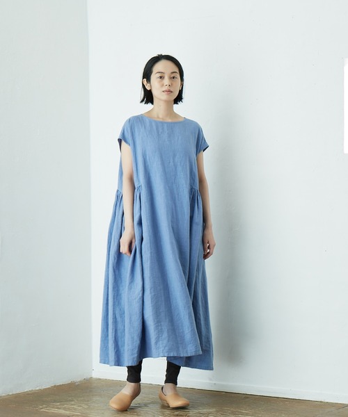 ikkuna tucked dress イクナ　タックドレス　新品　生成り ikkuna tucked dress イクナタックドレス新品生成り