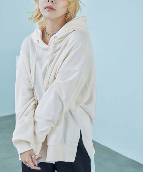 Fashion Letter(ファッションレター)の「裏毛フーディーパーカー(パーカー・レディース・ブラック/ベージュ/ブルー/アイボリー/ピンクベージュ・M)」の3枚目の写真