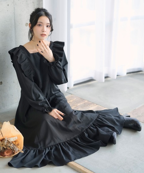 Newlyme（ニューリーミー）の「バックリボンマキシワンピース（ワンピース・レディース・ブラック/ブラウン/ネイビー・MEDIUM/XX-LARGE/X-LARGE/LARGE）」の5枚目の写真