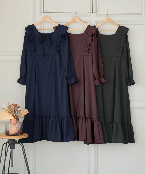 Newlyme（ニューリーミー）の「バックリボンマキシワンピース（ワンピース・レディース・ブラック/ブラウン/ネイビー・MEDIUM/XX-LARGE/X-LARGE/LARGE）」の6枚目の写真