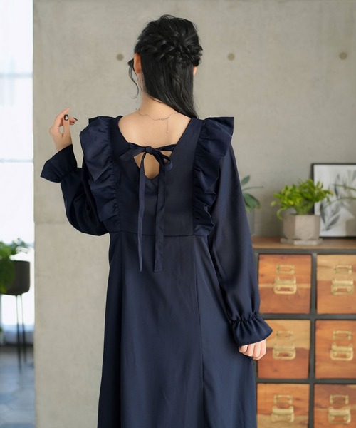 Newlyme（ニューリーミー）の「バックリボンマキシワンピース（ワンピース・レディース・ブラック/ブラウン/ネイビー・MEDIUM/XX-LARGE/X-LARGE/LARGE）」の17枚目の写真