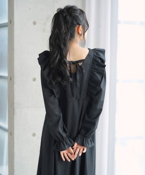 Newlyme（ニューリーミー）の「バックリボンマキシワンピース（ワンピース・レディース・ブラック/ブラウン/ネイビー・MEDIUM/XX-LARGE/X-LARGE/LARGE）」の21枚目の写真