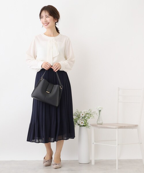 couture brooch(クチュールブローチ)の「◆【セレモニーシーン/ONOFF兼用】シフォンプリーツスカート(スカート・レディース・ブラック/ライトベージュ/ブルー系その他・34/40/38/42/36)」の15枚目の写真