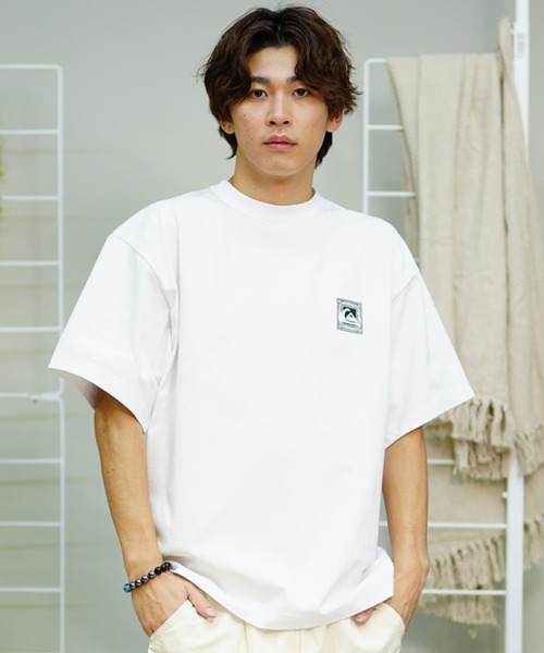 Quiksilver（クイックシルバー）の「【ムラサキスポーツ限定】QUIKSILVER/クイックシルバー Tシャツ 半袖 ルーズフィット  QST241624M（Tシャツ/カットソー・メンズ・ブラック系/ホワイト系/ホワイト系2/ホワイト系3/ブラック系2・M/L/XL）」の6枚目の写真