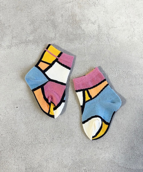 MARKEY'S（マーキーズ）の「クルーソックス/パレット（9～13cm/14～18cm）（ソックス/靴下・キッズ・オフホワイト/ピンク・M/S）」の2枚目の写真