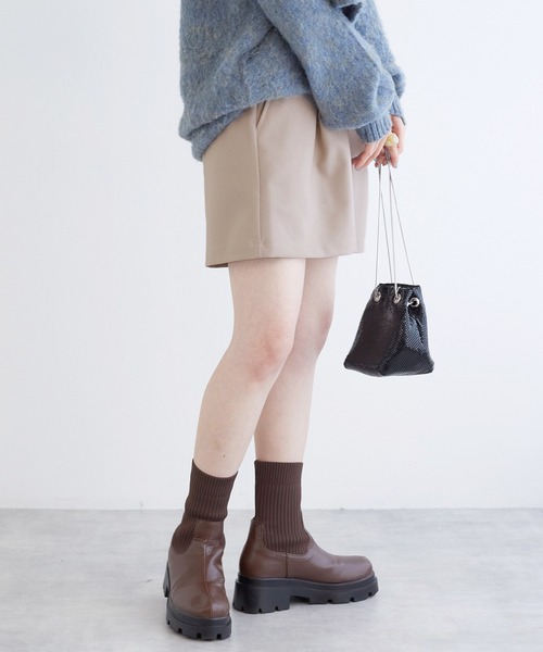 w closet（ダブルクローゼット）の「ツイルタックショートパンツ（その他パンツ・レディース・グレー/ブラウン/グレイッシュベージュ/ブラック・FREE）」の10枚目の写真