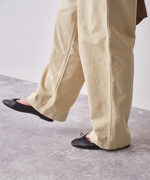 Spick & Span(スピックアンドスパン)の「Higuchi×S チノワイドパンツ(チノパンツ・レディース・ベージュ/ピンク系その他・34/40/38/36)」の11枚目の写真