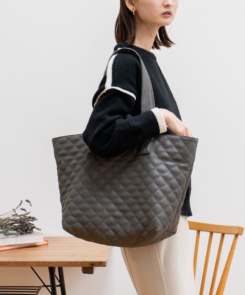 【セール】キルティングビッグトートバッグ（ショルダーバッグ）｜VitaFelice（ヴィータフェリーチェ）