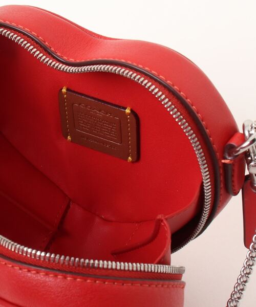 【Coach コーチ】ハート クロスボディ14 ピローキルティング　ショルダー COACH（コーチ）の「ハート クロスボディ 14・ピロー キルティング