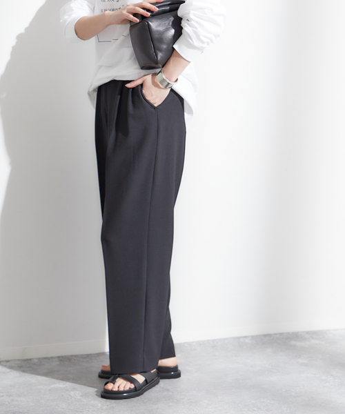 journal standard L'essage（ジャーナルスタンダードレサージュ）の「ヴィスポリーノ2タックワイドパンツ（スラックス・レディース・グレー/ブラック/ベージュ・36/38）」の8枚目の写真