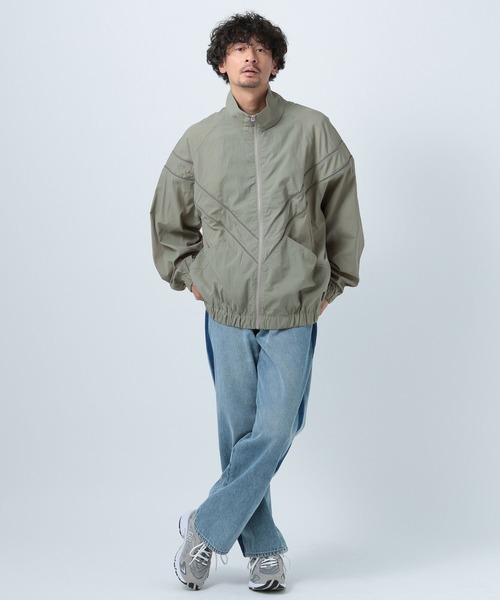 BAYFLOW(ベイフロー)の「ナイロントラックジャケット(ナイロンジャケット・メンズ・ネイビー/ブラック/カーキ・MEDIUM/LARGE)」の5枚目の写真