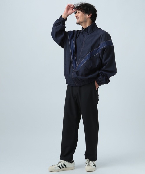 BAYFLOW(ベイフロー)の「ナイロントラックジャケット(ナイロンジャケット・メンズ・ネイビー/ブラック/カーキ・MEDIUM/LARGE)」の6枚目の写真