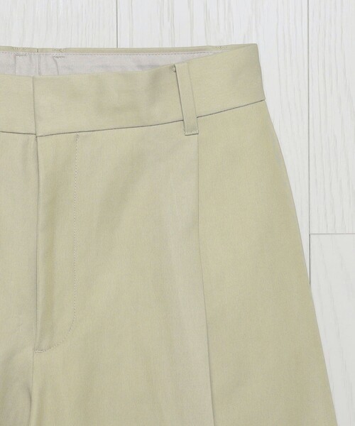 H BEAUTY&YOUTH UNITED ARROWS（エイチビューティーアンドユース