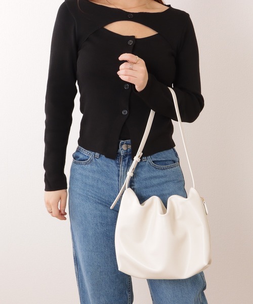 Lace Ladies(レースレディース)の「2WAY ワンハンドル ベーシック ショルダー バッグ(ショルダーバッグ・レディース・シルバー/ブラック/アイボリー/ベージュ・FREE)」の16枚目の写真