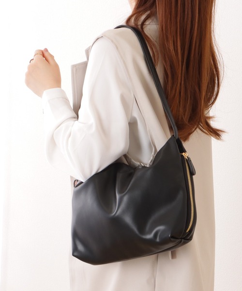 Lace Ladies(レースレディース)の「2WAY ワンハンドル ベーシック ショルダー バッグ(ショルダーバッグ・レディース・シルバー/ブラック/アイボリー/ベージュ・FREE)」の19枚目の写真