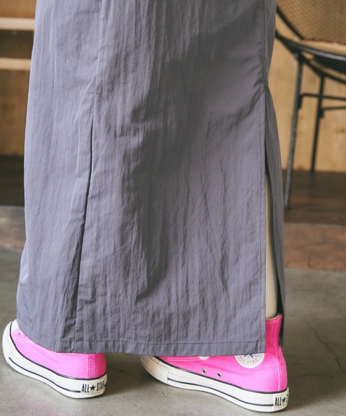 Birthday room（バースデイルーム）の「フロントジップミリタリージャンパースカート/ワンピース（ジャンパースカート・レディース・チャコールグレー/アイボリー・FREE）」の6枚目の写真