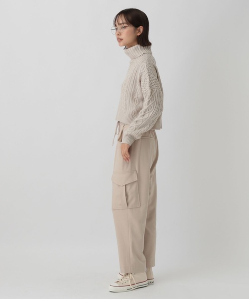 saloon(サルーン)の「SALOON(サルーン)/ウェストギャザーカーゴパンツ(その他パンツ・レディース・アイボリー/カーキ・SMALL/MEDIUM)」の4枚目の写真