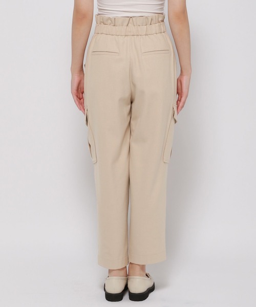 saloon(サルーン)の「SALOON(サルーン)/ウェストギャザーカーゴパンツ(その他パンツ・レディース・アイボリー/カーキ・SMALL/MEDIUM)」の14枚目の写真