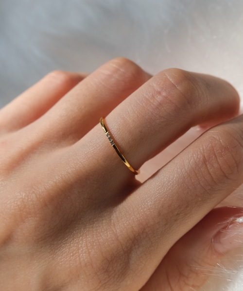 crafty（クラフティー）の「トリプルジルコニアリング（リング・レディース・ゴールド・9号/11号/13号）」の4枚目の写真