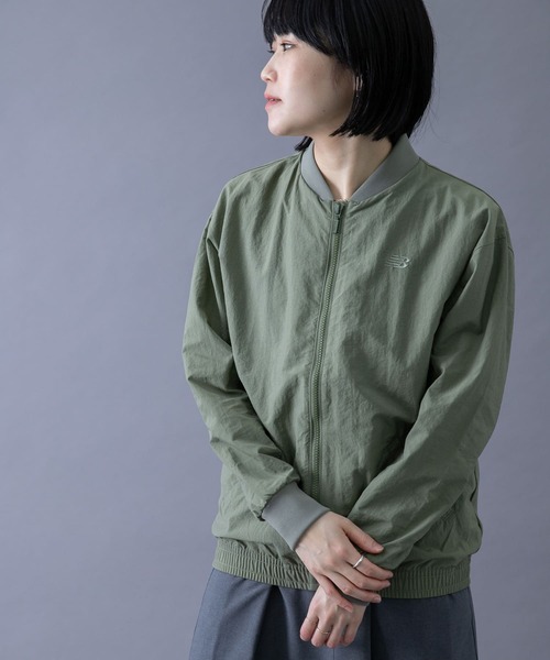 NEW BALANCE（ニューバランス）の「NEW BALANCE　ボンバージャケット（その他アウター・レディース・カーキ/ブラック・160）」の6枚目の写真