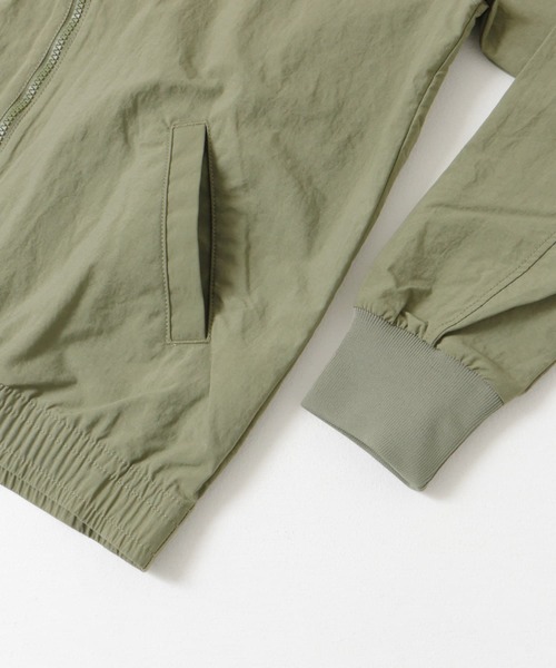 NEW BALANCE（ニューバランス）の「NEW BALANCE　ボンバージャケット（その他アウター・レディース・カーキ/ブラック・160）」の18枚目の写真