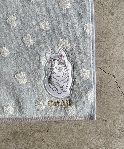 NC:カワムラオリエ CAT ALL ネコ プリントアップリケハンカチ