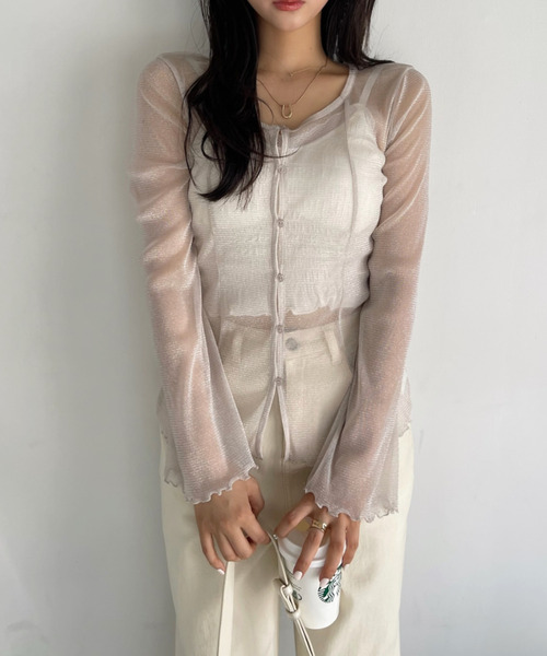 Ada.(エイダ)の「Uネック ベルスリーブ フロントボタン シアー トップス(Tシャツ/カットソー・レディース・グレイッシュベージュ/ブラック/ピンク/ブルー系その他・FREE)」の11枚目の写真