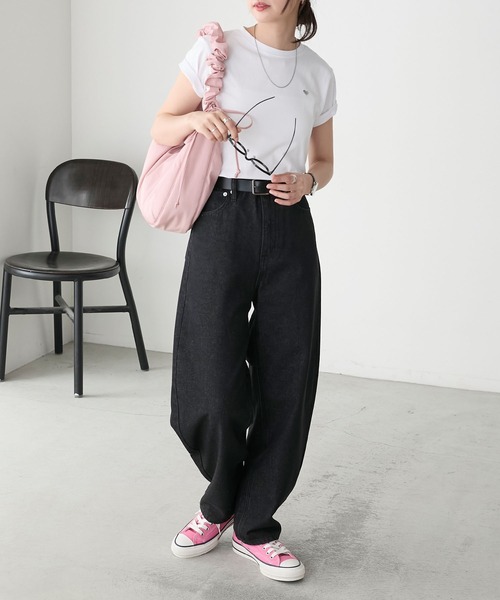 BONLECILL(ボンルシール)の「ハート刺繍/箔プリント アソートTEE(Tシャツ/カットソー・レディース・ブラック系1/ブラック系2/オフホワイト/ホワイト系2/ホワイト系1/ブラック・FREE)」の16枚目の写真