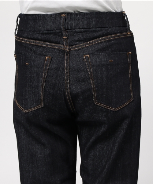 AZUL ENCANTO（アズールエンカント）の「ロークロッチテーパードパンツ（デニムパンツ・レディース・ワンウォッシュ/ホワイト/ブラック・LARGE/SMALL/MEDIUM）」の11枚目の写真