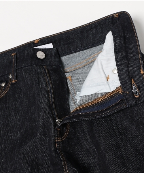 AZUL ENCANTO（アズールエンカント）の「ロークロッチテーパードパンツ（デニムパンツ・レディース・ワンウォッシュ/ホワイト/ブラック・LARGE/SMALL/MEDIUM）」の14枚目の写真