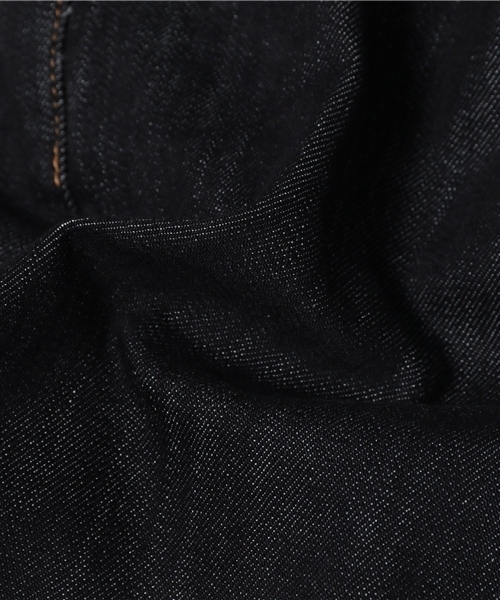 AZUL ENCANTO（アズールエンカント）の「ロークロッチテーパードパンツ（デニムパンツ・レディース・ワンウォッシュ/ホワイト/ブラック・LARGE/SMALL/MEDIUM）」の6枚目の写真