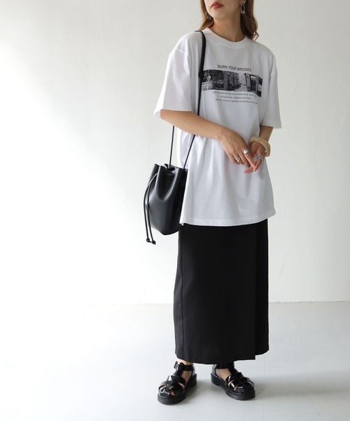 HER CLOSET(ハークローゼット)の「 【HER CLOSET】累計1万枚販売突破!!WEB限定フォトプリントロゴTシャツ WEB LIMITED PHOTO PRINT LOGO T-SHIRT(Tシャツ/カットソー・レディース・オフホワイト/ホワイト系その他/ブラック・S/M/L)」の10枚目の写真