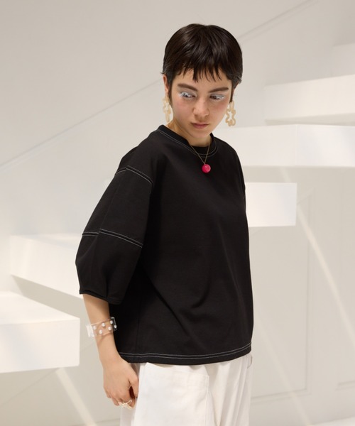 manana suerte(マニャーナスエルテ)の「ステッチボリュームスリーブカットソー(Tシャツ/カットソー・レディース・ホワイト/ブラック・FREE)」の3枚目の写真