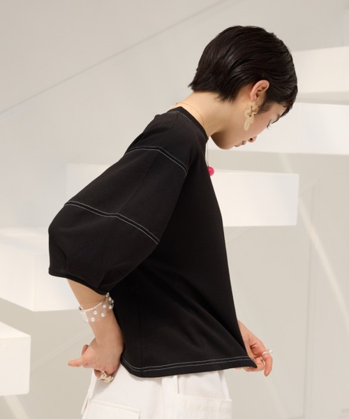 manana suerte(マニャーナスエルテ)の「ステッチボリュームスリーブカットソー(Tシャツ/カットソー・レディース・ホワイト/ブラック・FREE)」の6枚目の写真