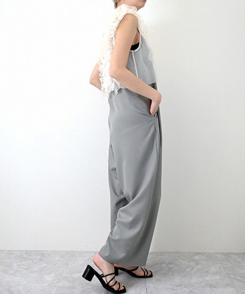 STYLEBLOCK（スタイルブロック）の「チュールフリルベスト×リネンタッチオールインワンセット（サロペット/オーバーオール・レディース・ブラック/グレー/アイボリー・M）」の7枚目の写真