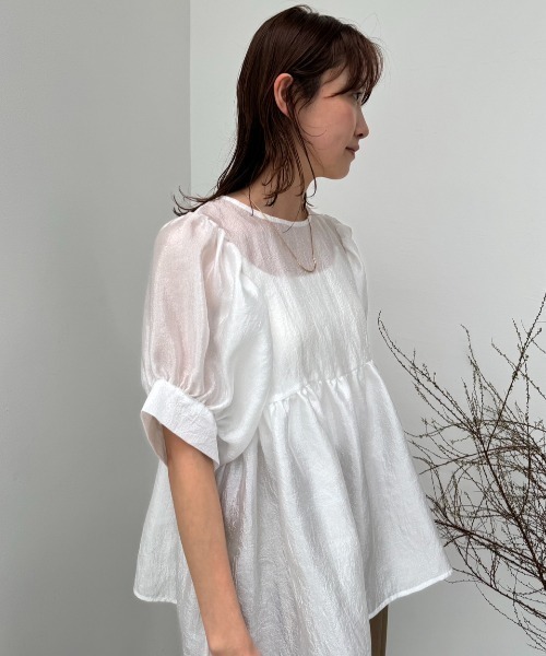 y/m(イム)の「シアーワッシャーペプラムトップス(シャツ/ブラウス・レディース・ブラック/オフホワイト・FREE)」の16枚目の写真