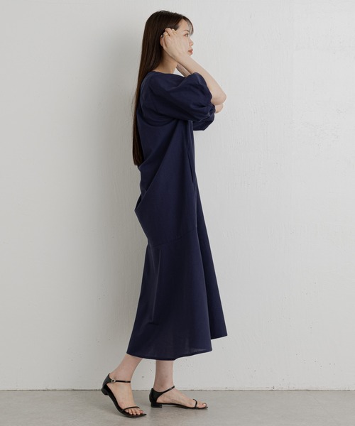 russet(ラシット)の「【ANOTHER BRANCH】バルーンスリーブワンピース (O-149)(ワンピース・レディース・ブラック/ネイビー/ブラウン・FREE)」の13枚目の写真