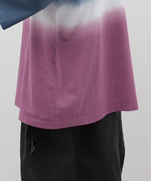 is-ness(イズネス)の「【is-ness × GRAMICCI】HORIZON OVERDYE T-SHIRT(Tシャツ/カットソー・メンズ・グリーン/チャコールグレー・LARGE/MEDIUM)」の4枚目の写真