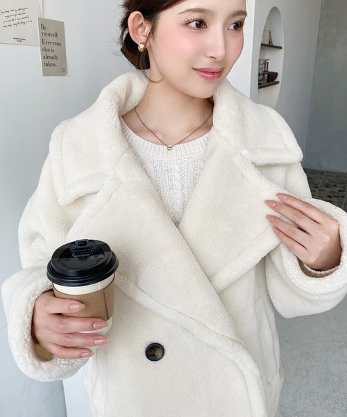 moment+（モーメントプラス）の「きれい目テディベアボアショート丈P