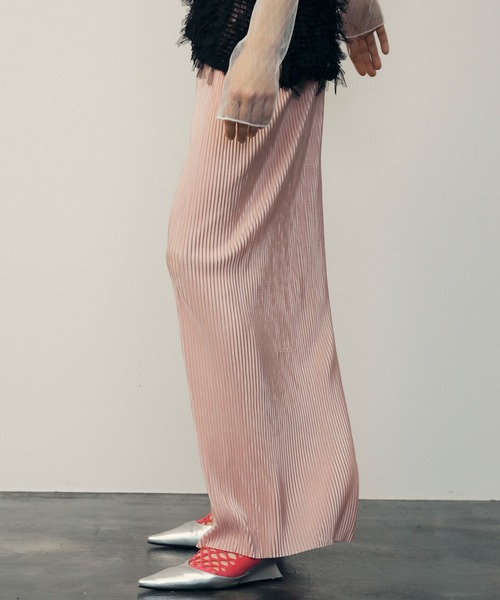 uyu.（ウユ）の「Pleated Loose Wide Slacks / プリーツルーズワイドスラックス【uyu./ウユ】（スラックス・レディース・ピンク/ブラック/アイボリー/ブルー・FREE）」の12枚目の写真