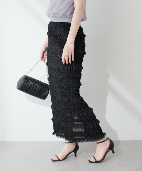 natural couture(ナチュラルクチュール)の「ミニフリルシャーリングレーススカート(スカート・レディース・ブラック/アイボリー・MEDIUM/LARGE)」の22枚目の写真