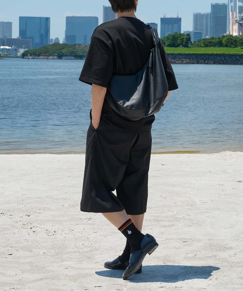 epnok(エプノック)の「シャーリングショルダーBAG(ショルダーバッグ・メンズ・レッド/ブラック/キャメル/ダークブラウン・ONE SIZE)」の21枚目の写真