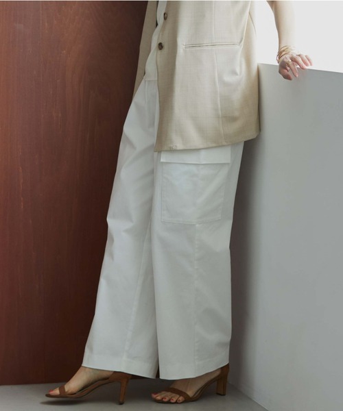 Doux archives(ドゥアルシーヴ)の「ワイドカーゴパンツ(カーゴパンツ・レディース・カーキ/オフホワイト・MEDIUM/LARGE)」の5枚目の写真