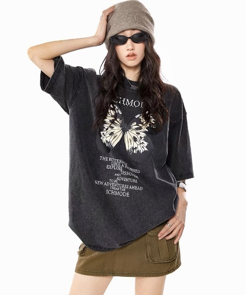 Achic（アシック）の「ウォッシュプリントデザインTシャツ（Tシャツ/カットソー・レディース・ブラック/ブラック系その他2/ブラック系その他3/ブラック系その他4・M）」の9枚目の写真