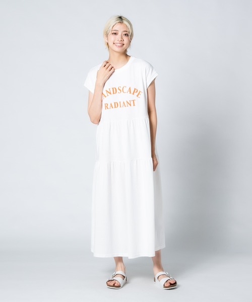 JEANS MATE（ジーンズメイト）の「【UNDER WRAPS/アンダーラップス】ティアードノースリーブマキシワンピース（ワンピース・レディース・アイボリー/ブラック/ホワイト・MEDIUM/LARGE）」の15枚目の写真