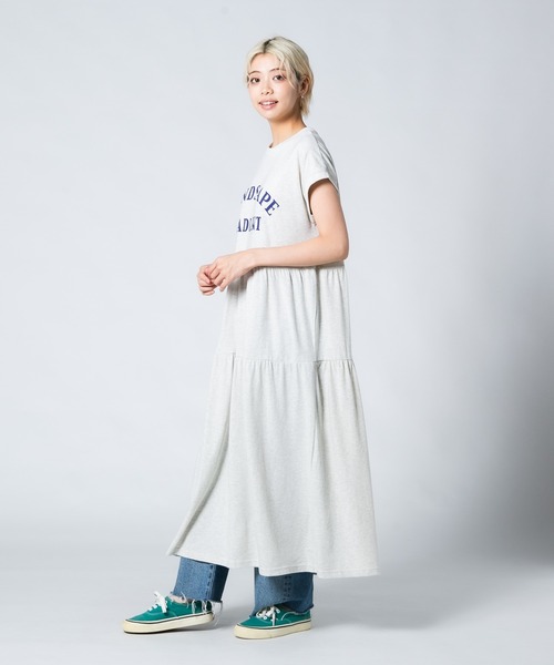 JEANS MATE（ジーンズメイト）の「【UNDER WRAPS/アンダーラップス】ティアードノースリーブマキシワンピース（ワンピース・レディース・アイボリー/ブラック/ホワイト・MEDIUM/LARGE）」の18枚目の写真