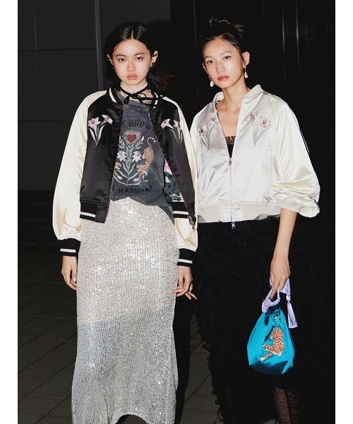 LILY BROWN（リリーブラウン）の「【LILY BROWN×KEITA MARUYAMA】エンブロイダリーリバーシブル巾着バッグ（ショルダーバッグ・レディース・オリーブ/ピンク/グリーン・FREE）」の10枚目の写真